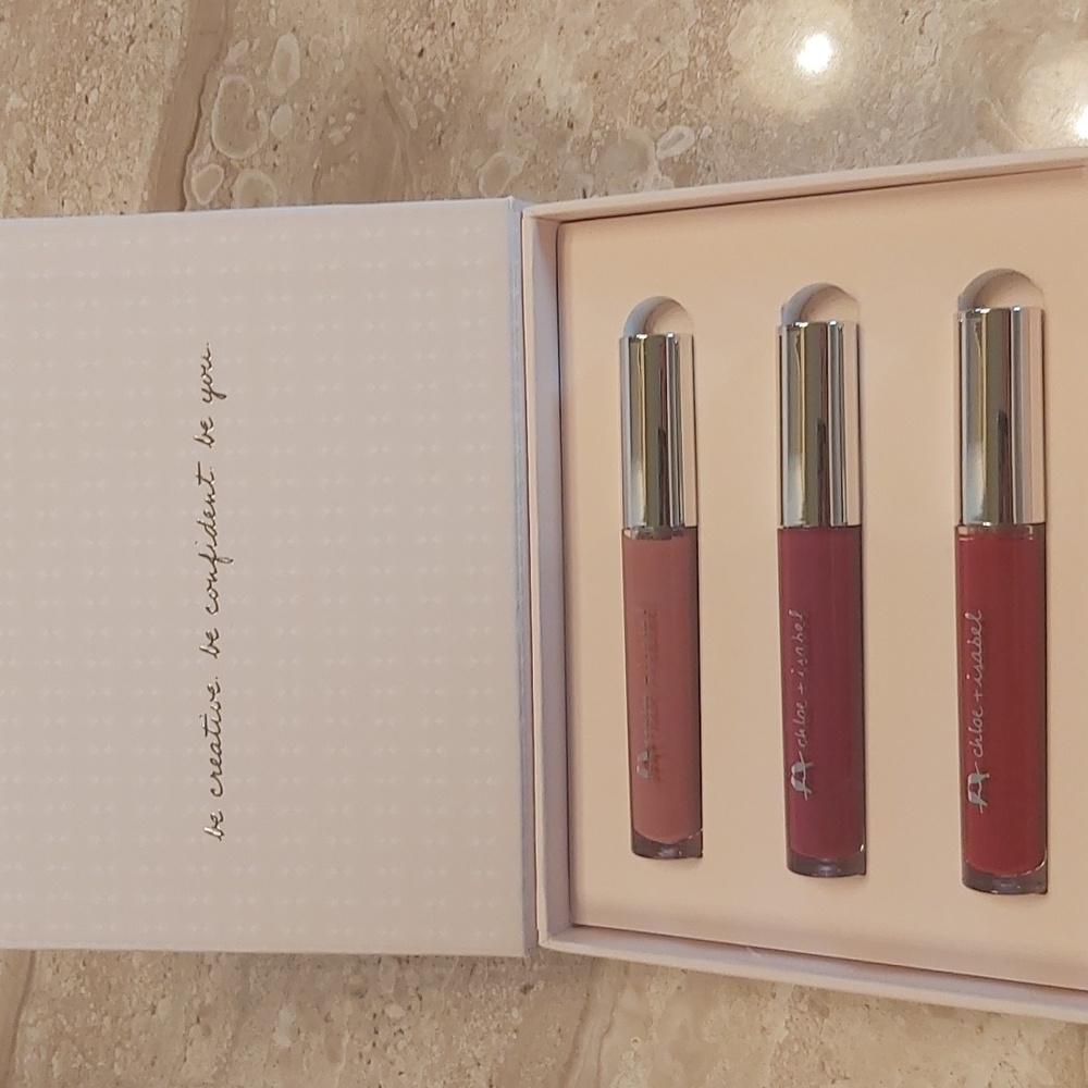 Chloe+Isabel Liquid lipstick trio